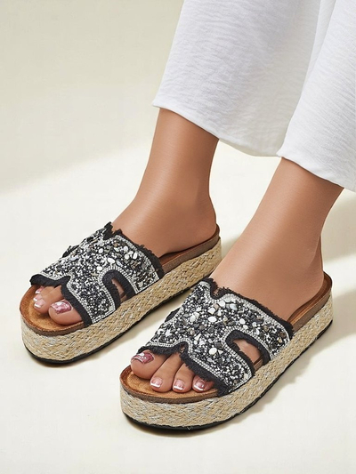 Royalfashion дамски чехли с декорации Candy Candy