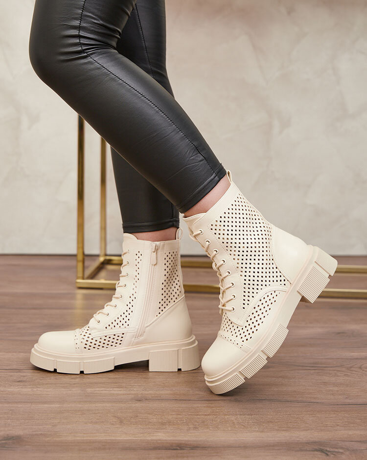 Ажурни бежови дамски боти с плосък ток Rolika - Обувки