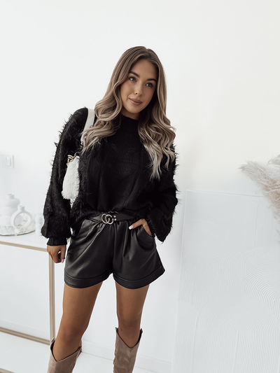 Royalfashion Черен дамски пуловер с покривка за легло