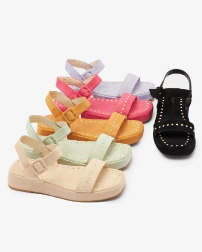 Светлозелени дамски сандали с камъни Franssia - Обувки