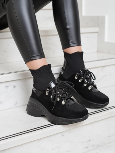 Royalfashion Дамски черни изолирани маратонки Aleppo