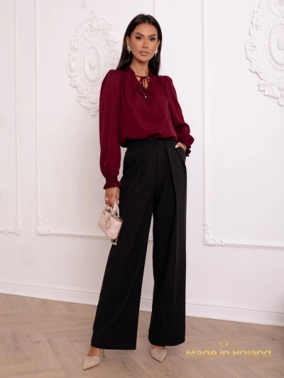 Дамска блуза с декоративно деколте Frankie