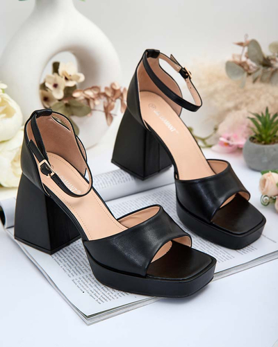 Royalfashion Дамски сандали Linn