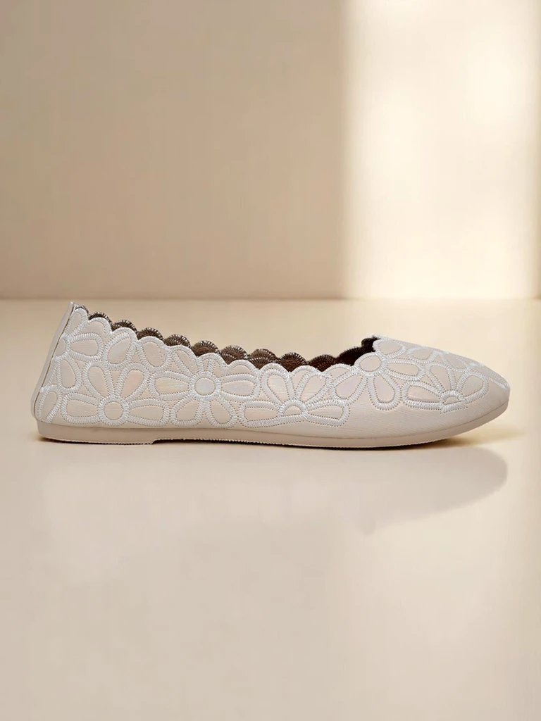 Royalfashion Флорални дамски балеринки Magerro