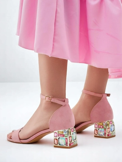 Royalfashion Жени сандали с декоративен ток Ballou