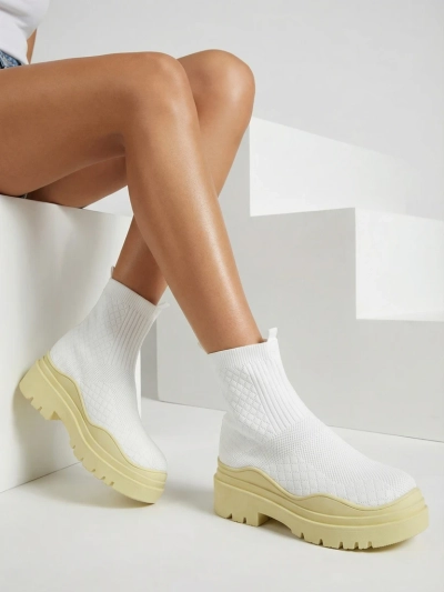 Елегантни дамски обувки Limonka във винтидж стил