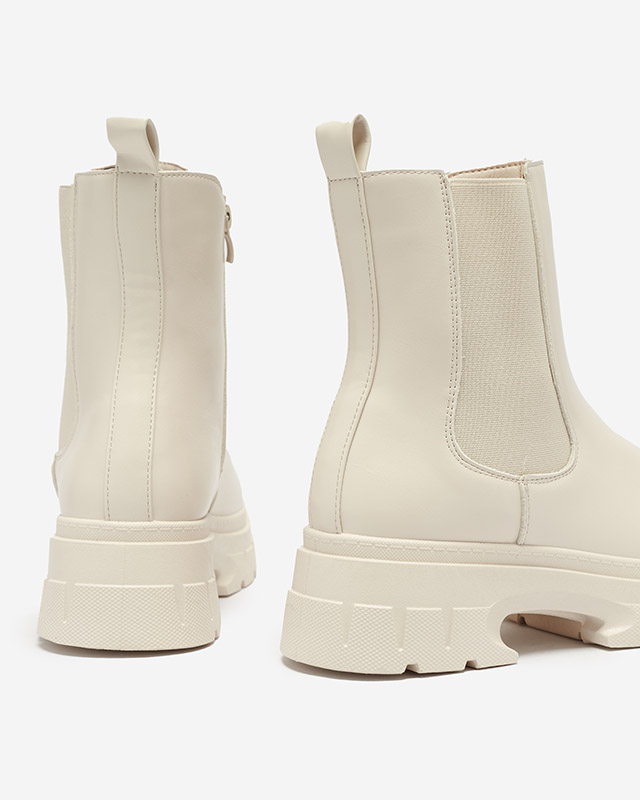 Класически дамски ботуши с изолация в кремав цвят Ernista - Обувки