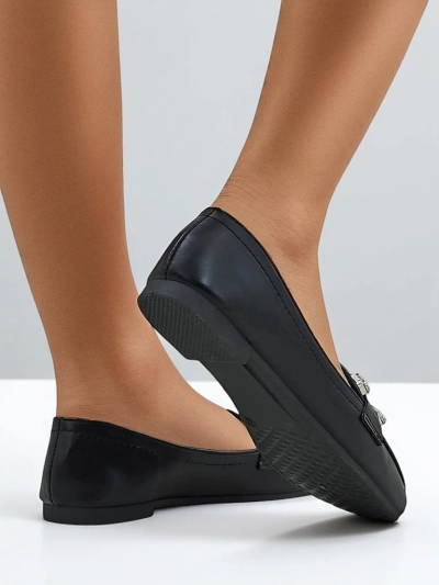 Royalfashion Дамски мокасини с камъчета Lecilla