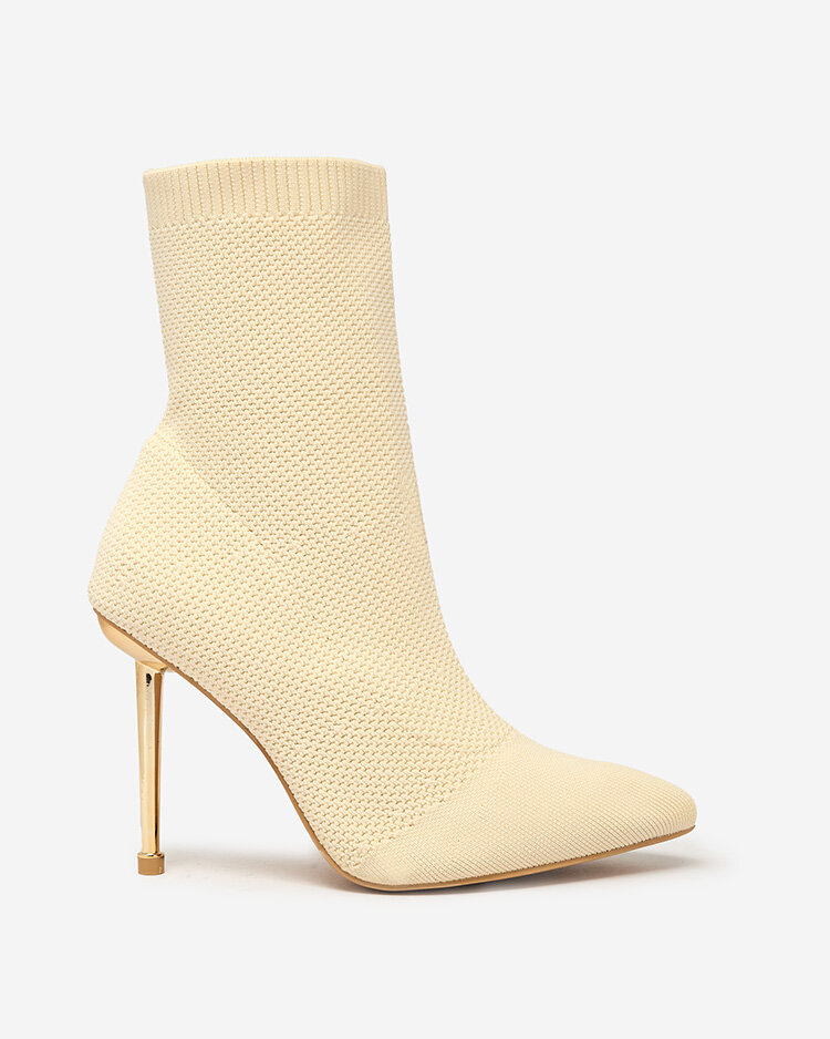 Royalfashion Бежови дамски ботуши от плат Mofissi