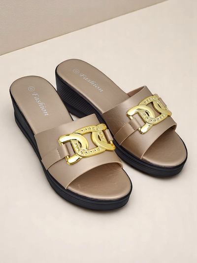 Royalfashion Дамски сандали на платформа Nolia