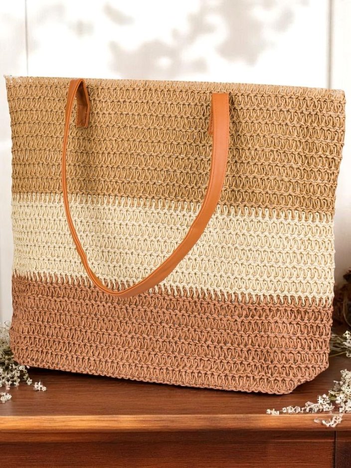 Royalfashion Голяма дамска сламена чанта с дебели райета