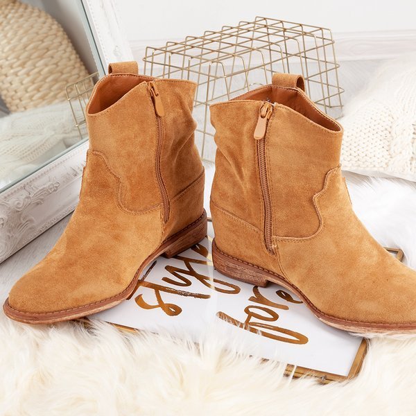 Каубойски ботуши на платформи в цвят на камила Brunoki - Обувки