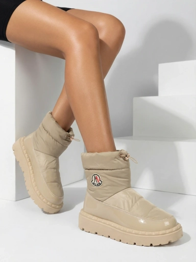 Royalfashion Дамски ботуши за сняг в светлокафяв цвят Ireda