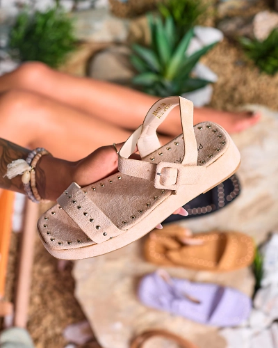 Бежови дамски сандали с камъни Franssia - Обувки