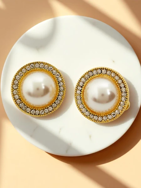 Royalfashion Дамски обеци тип клипс с перла Aurelia Perla