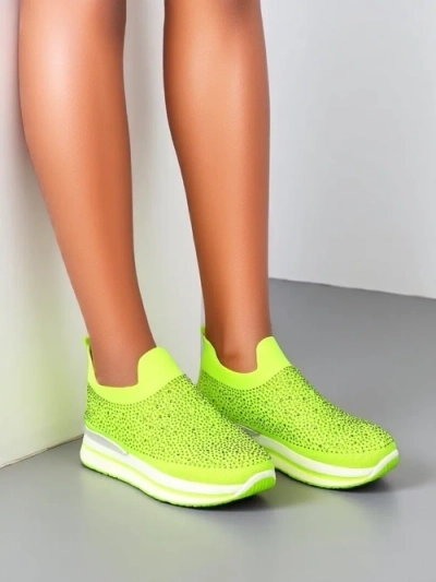 Спортни обувки за жени Royalfashion с код за лесно обуване и с камъчета. Adeq