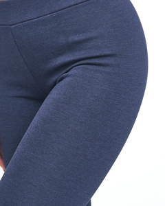 Тъмносиньо