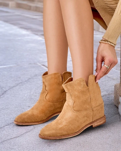 Роялфешън ботуши в стил каубой на покрита платформа блуестън