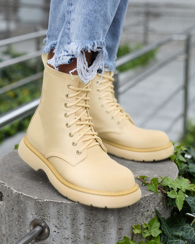 Royalfashion Матови бежови дамски ботуши Kucillo