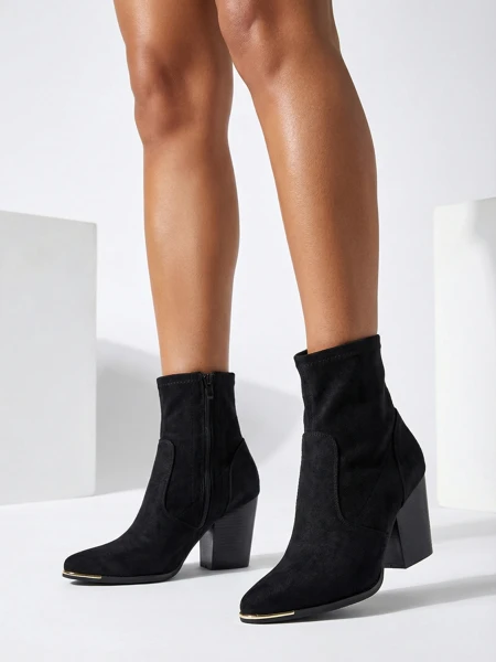 Royalfashion Женски боти от еко-замша на висок ток Гриз