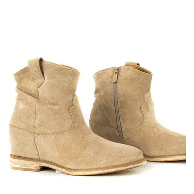 Каубойски ботуши на токчета в бежово Brunoki - Обувки