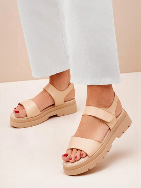 Royalfashion Дамски сандали с по-дебела подметка Otvanna