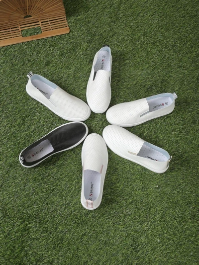 Кецове с перфорация за жени Royalfashion Eppes