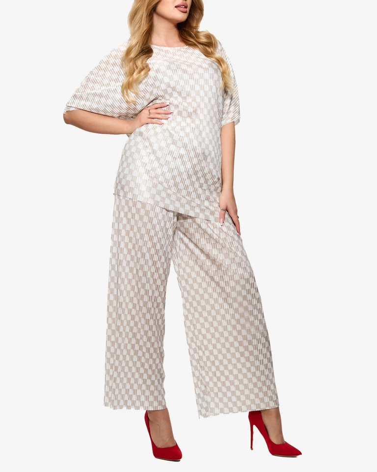 Бежов дамски плисиран шарен комплект - Облекло