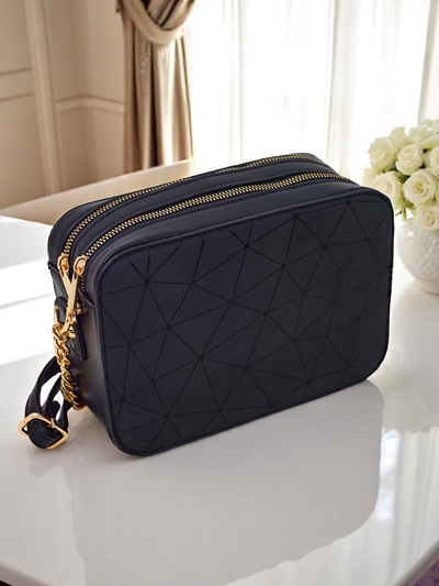 Royalfashion Дамска малка чанта от еко кожа Luna Grace