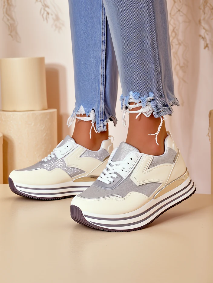 Royalfashion Дамски маратонки с брокат Borovis