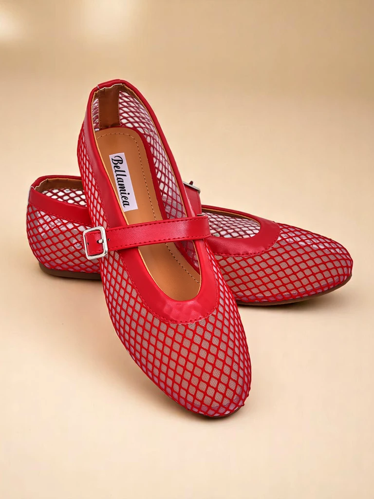 Royalfashion дамски балеринки с прорези и каишка Naommi