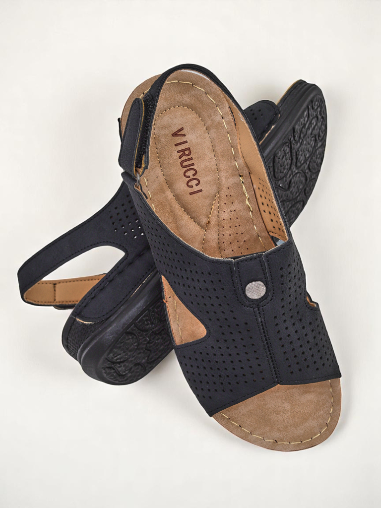 Royalfashion дамски сандали с изрязвания Leminni