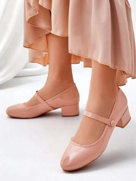 Royalfashion Дамски обувки на нисък ток Omagga