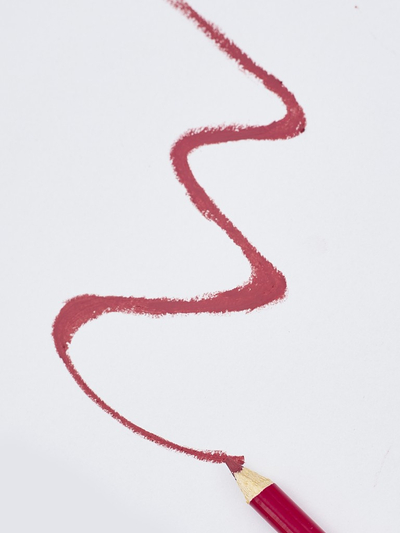 Червило с острилка в цвят Deep Clean Rose