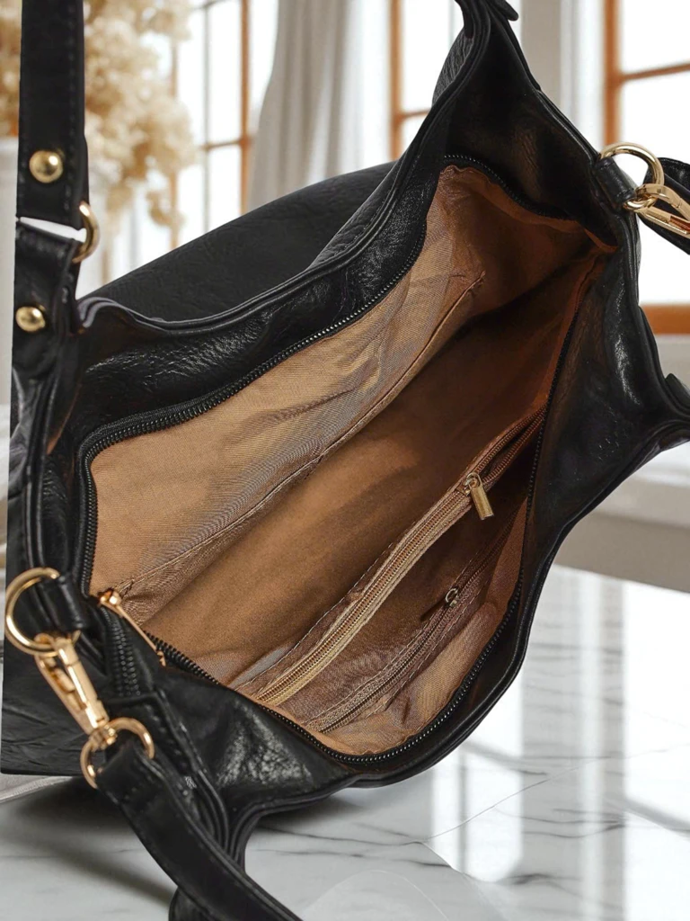 Черна Дамска Чанта Callista – Класически Стил и Практичност