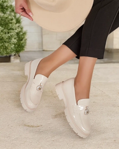 Royalfashion Дамски лакирани мокасини Bemies