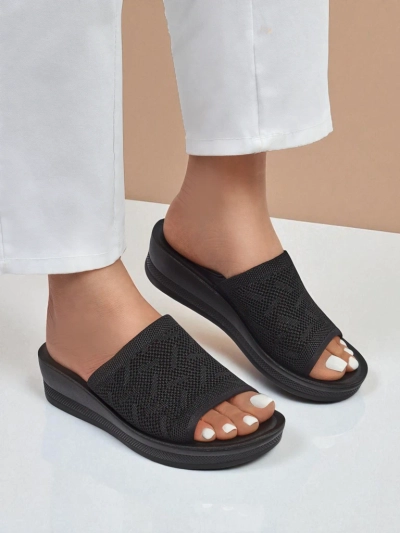 Royalfashion Дамски сандали на ниска платформа Elara