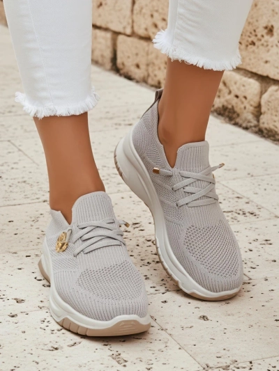 Дамски маратонки Royalfashion Selene – удобни бели обувки на равна подметка