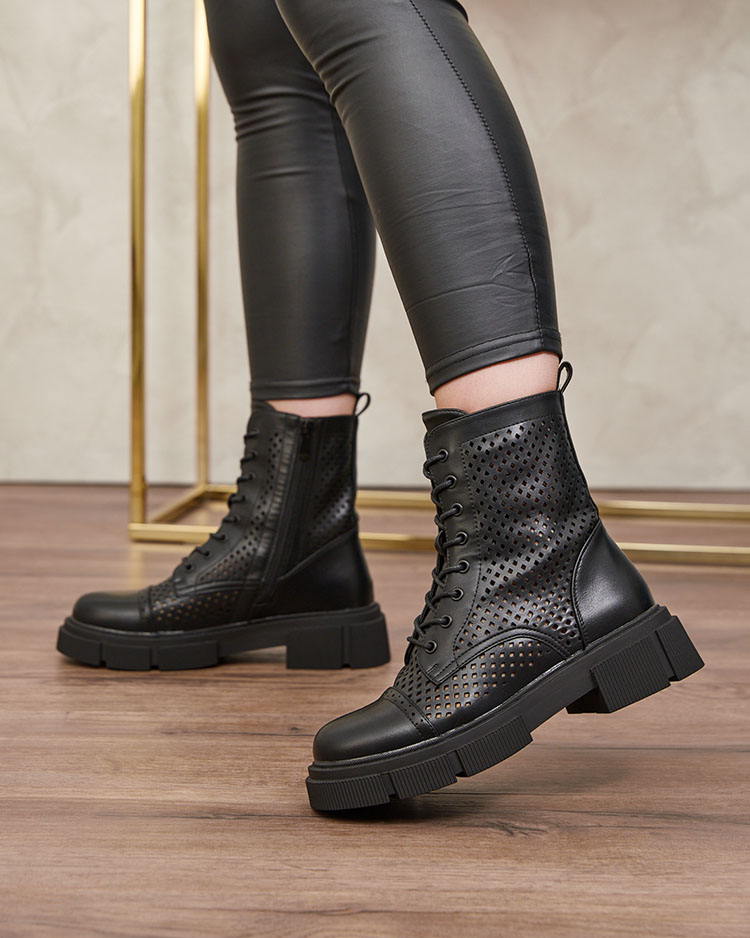 Дамски черни ажурени боти с плосък ток Rolika - Обувки