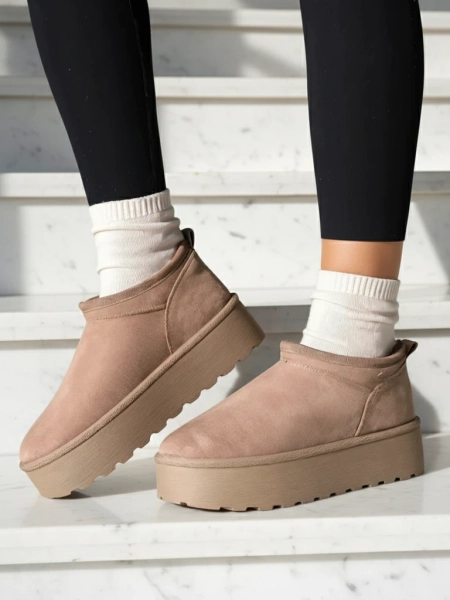 Royalfashion Дамски къси ботуши a'la snow boots Ozozi