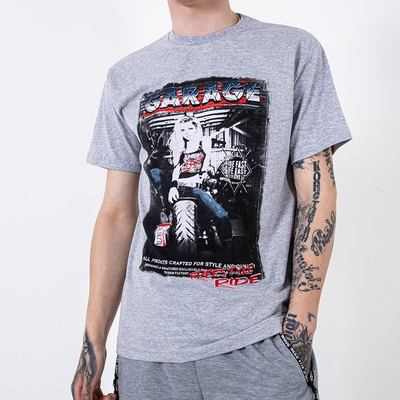 Jasnoszary bawełniany t-shirt męski zdobiony printem i napisem - Odzież