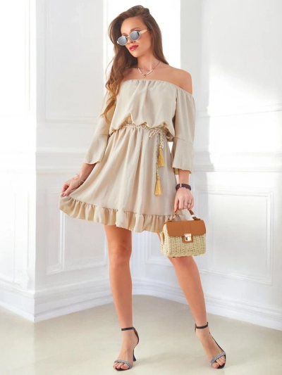 Royalfashion Дамска мини рокля с голи рамене и дълги ръкави, украсена с камъчета