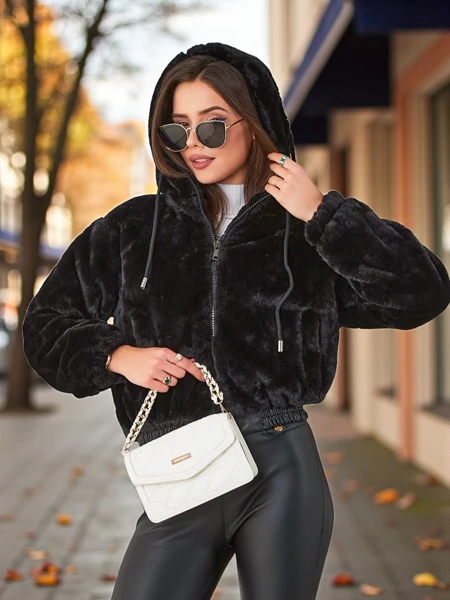 Дамско яке Royalfashion направено от истински косъм