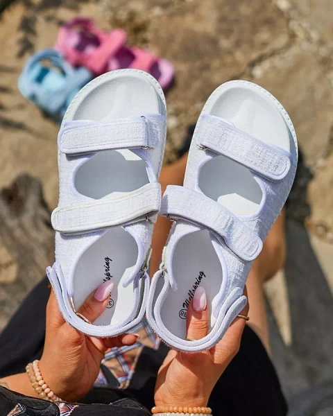 Białe damskie tkaninowe sandały Desotty- Obuwie