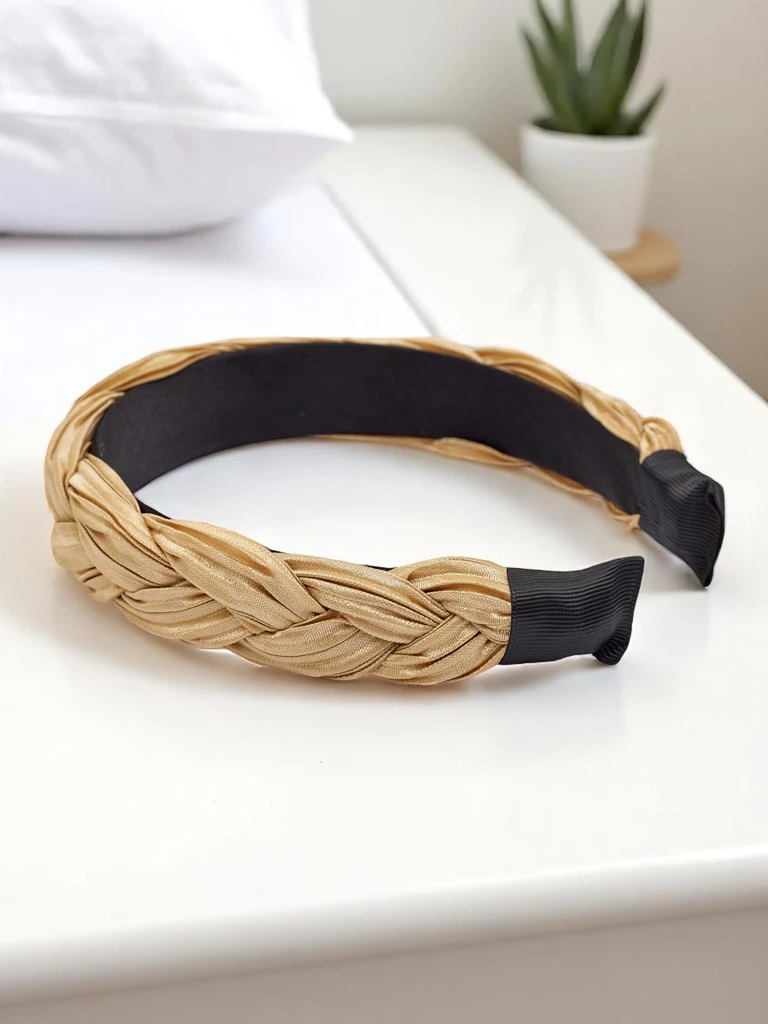 Royalfashion Плетена накъдрава диадема за коса Nina