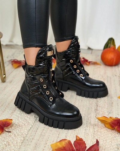 Royalfashion Дамски ботуши в черно Selilka