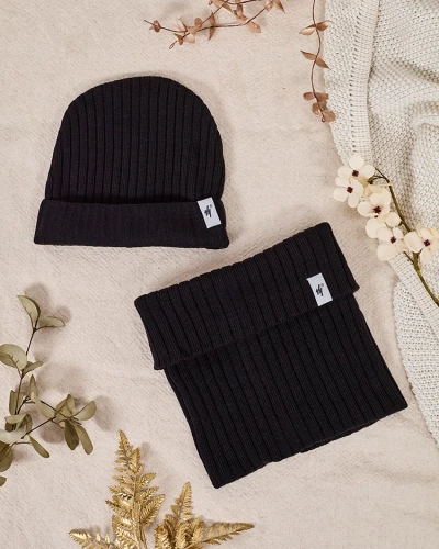 Зимен комплект от Royalfashion Universal - шапка тип бини с шал на туба