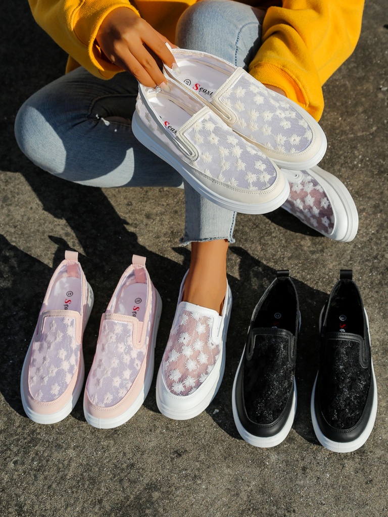 Роялфешън дамски мокасини от мрежа с цветя Emzos