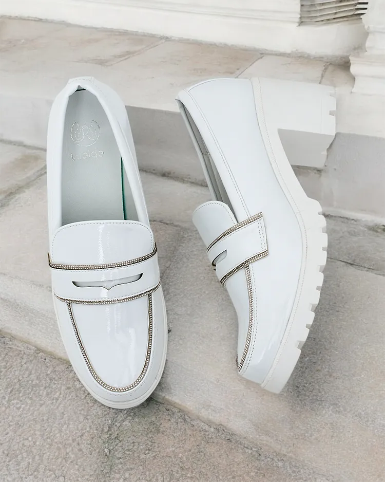 Royalfashion Дамски лакови мокасини Befies