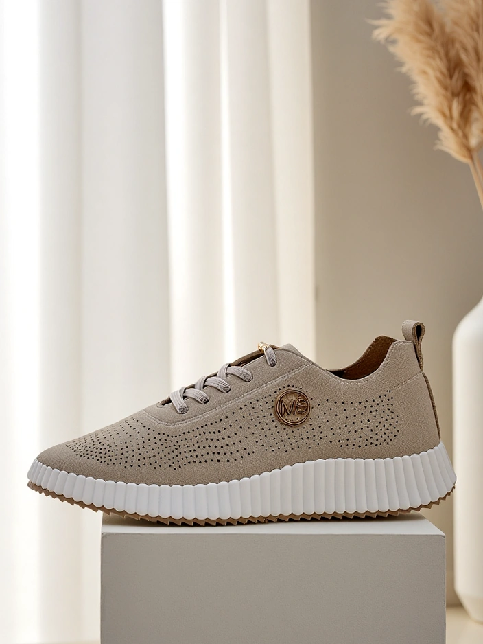 Royalfashion Спортни перфорирани маратонки за жени Tobin